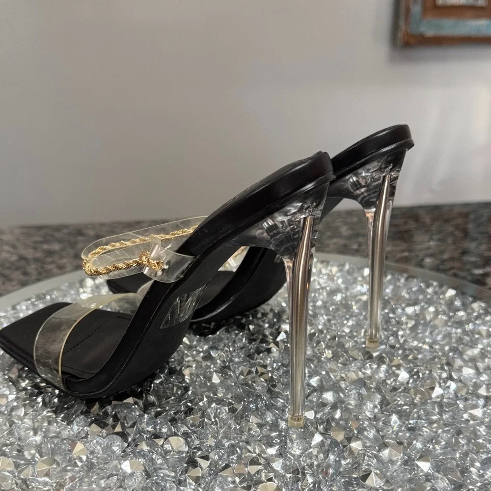 Cape Robbin Corine black gold and clear Heels EUC 7.5